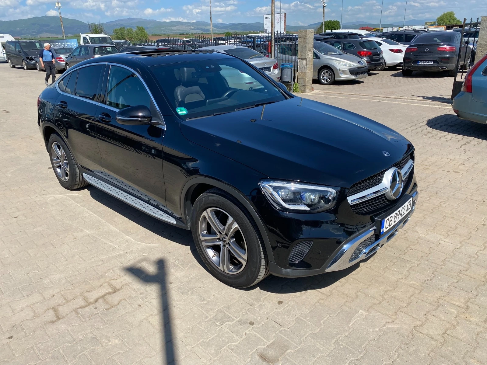 Mercedes-Benz GLC 220 2.2D COUPE AMG 4MATIC PREMIUM - изображение 7