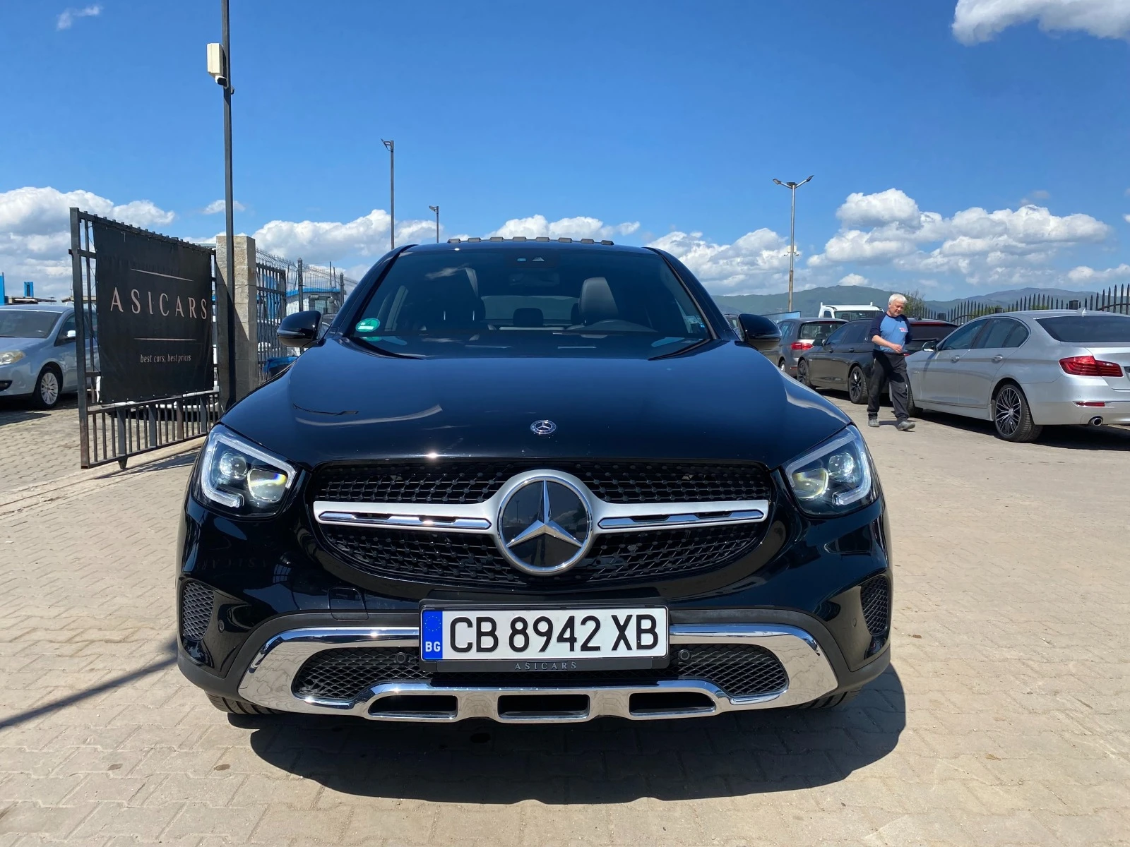 Mercedes-Benz GLC 220 2.2D COUPE AMG 4MATIC PREMIUM - изображение 8