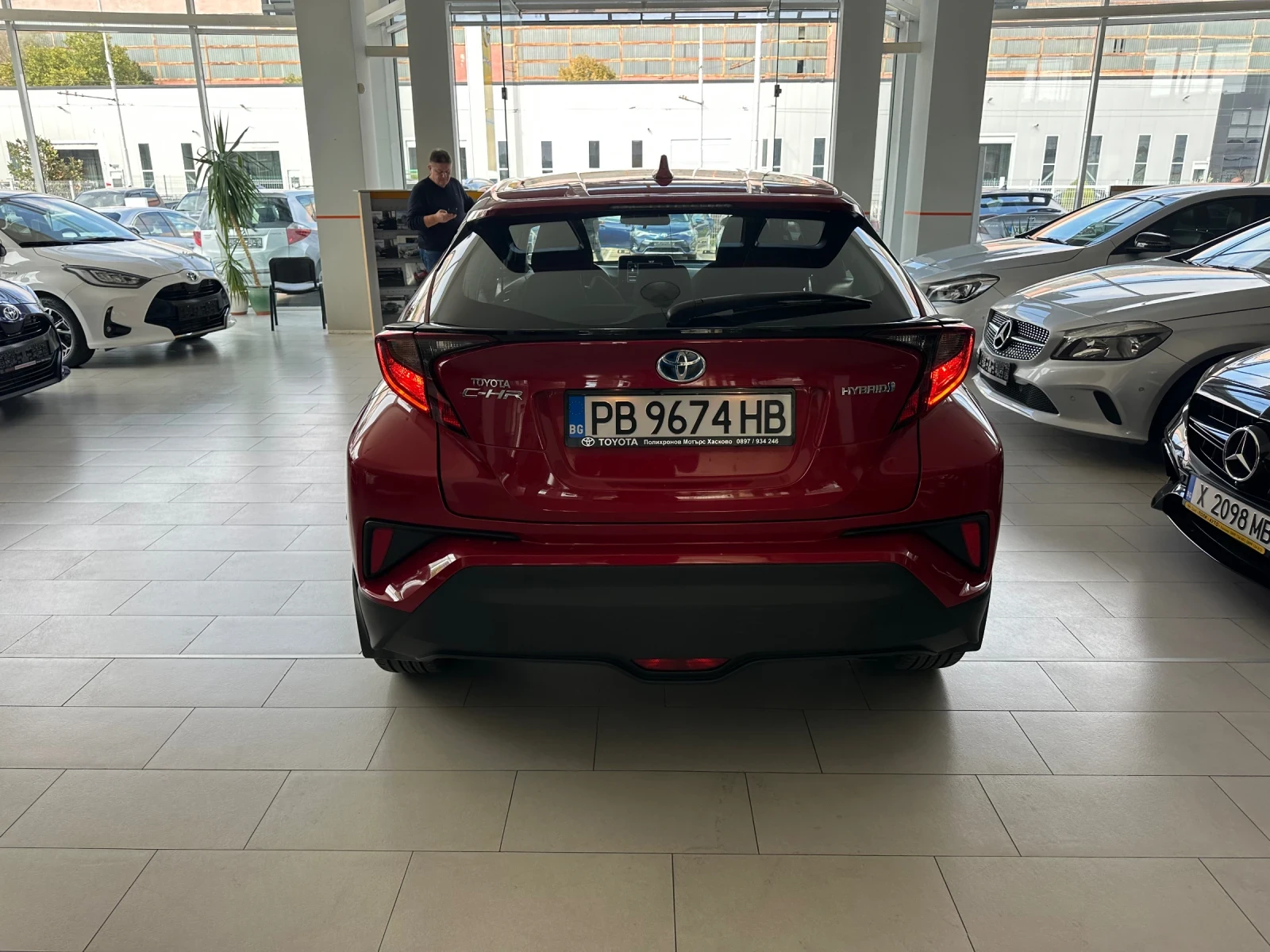 Toyota C-HR  - изображение 5