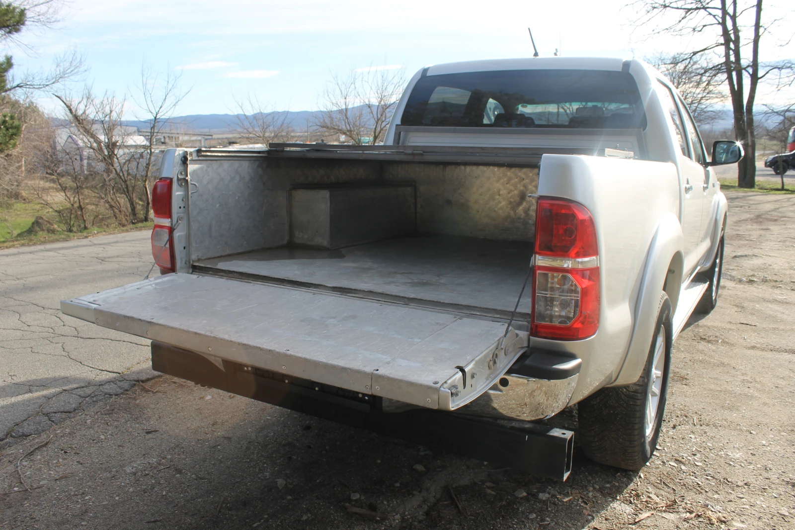 Toyota Hilux 186000км., НОВ ВНОС, ИТАЛИЯ, евро 5В - изображение 8