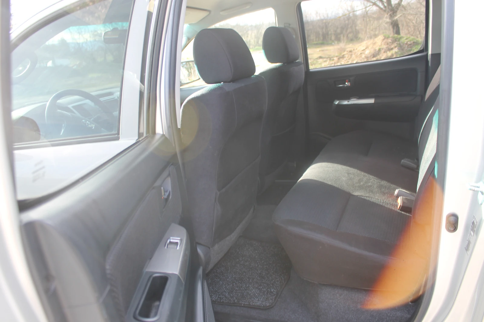 Toyota Hilux 186000км., НОВ ВНОС, ИТАЛИЯ, евро 5В - изображение 9