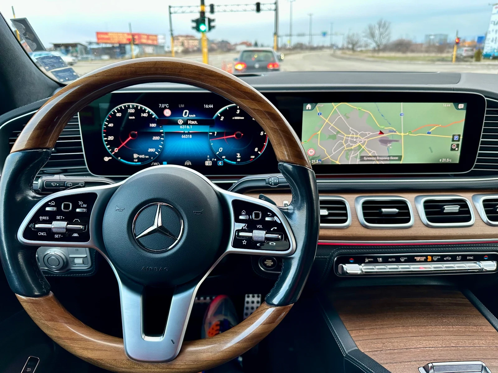 Mercedes-Benz GLS AMG* ГАРАНЦИОНЕН* СИЛВЪРСТАР*  - изображение 8