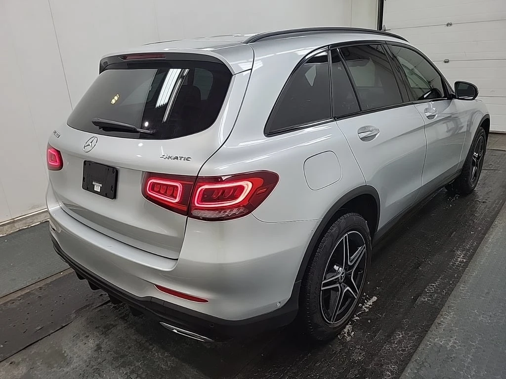 Mercedes-Benz GLC 300 * CARFAX * ФИНАНСИРАНЕ  - изображение 3