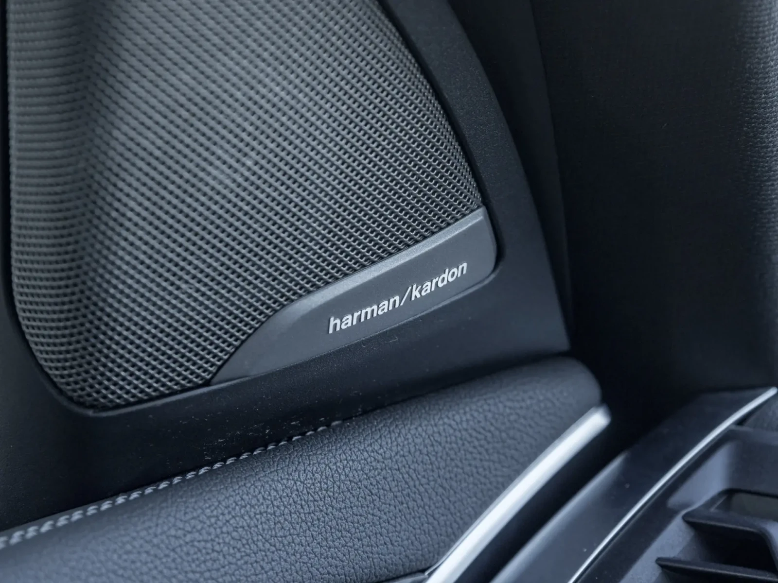 BMW X3 М* DISTRONIC* HARMAN KARDON* 360 CAMS - изображение 8