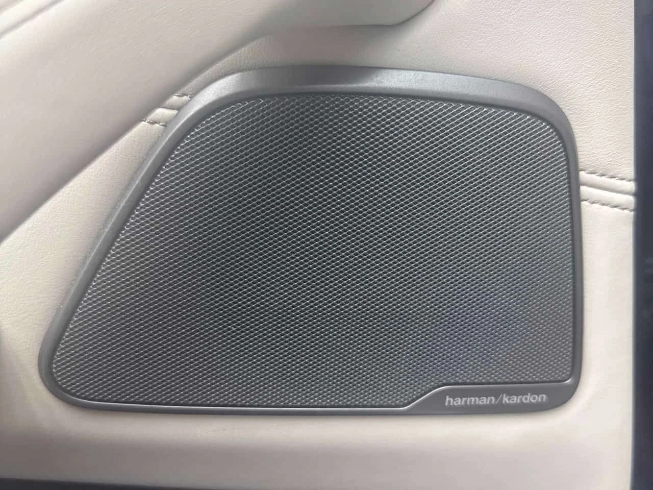 BMW 550 * M550i xDrive * CARFAX *  | Mobile.bg � ����������� 12