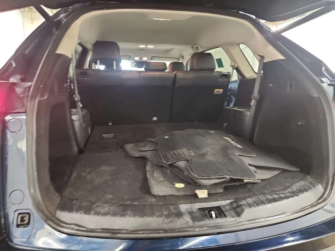 Mazda CX-9 GS L/CARFAX/Кожа/Подгрев/7 места/Панорама/Нави, снимка 14 - Автомобили и джипове - 53894173