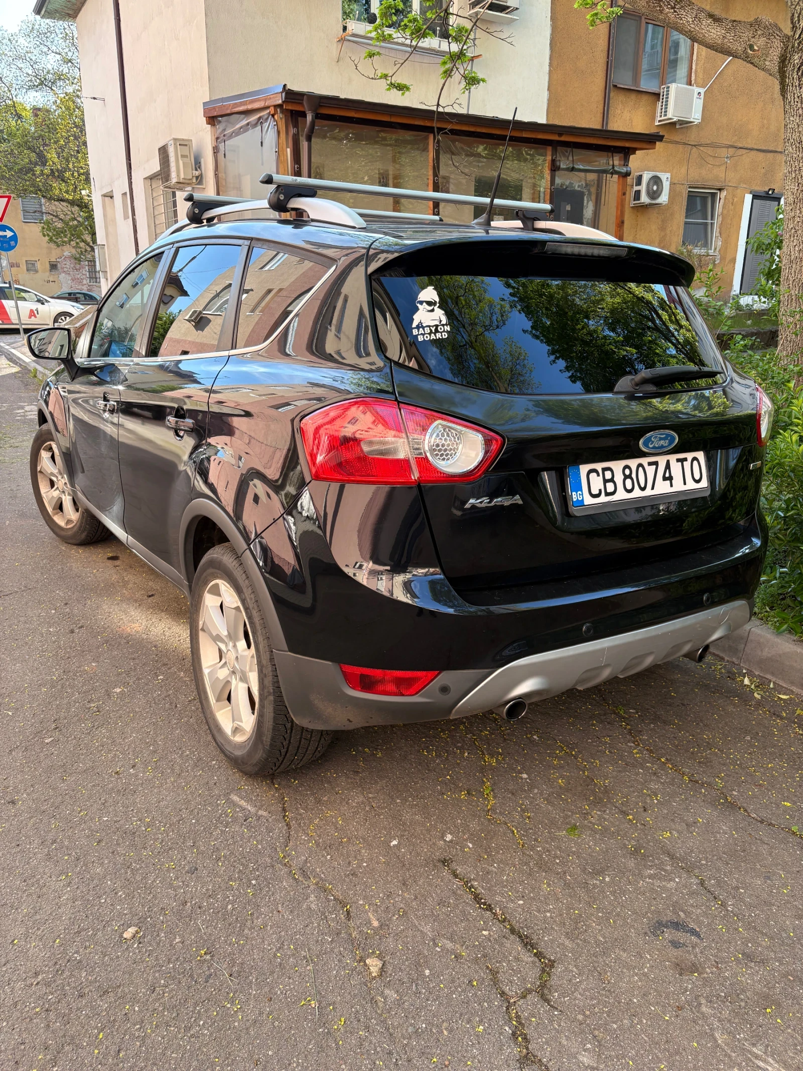 Ford Kuga 2.0Diesel 4x4 136 titanium, снимка 4 - Автомобили и джипове - 54416666