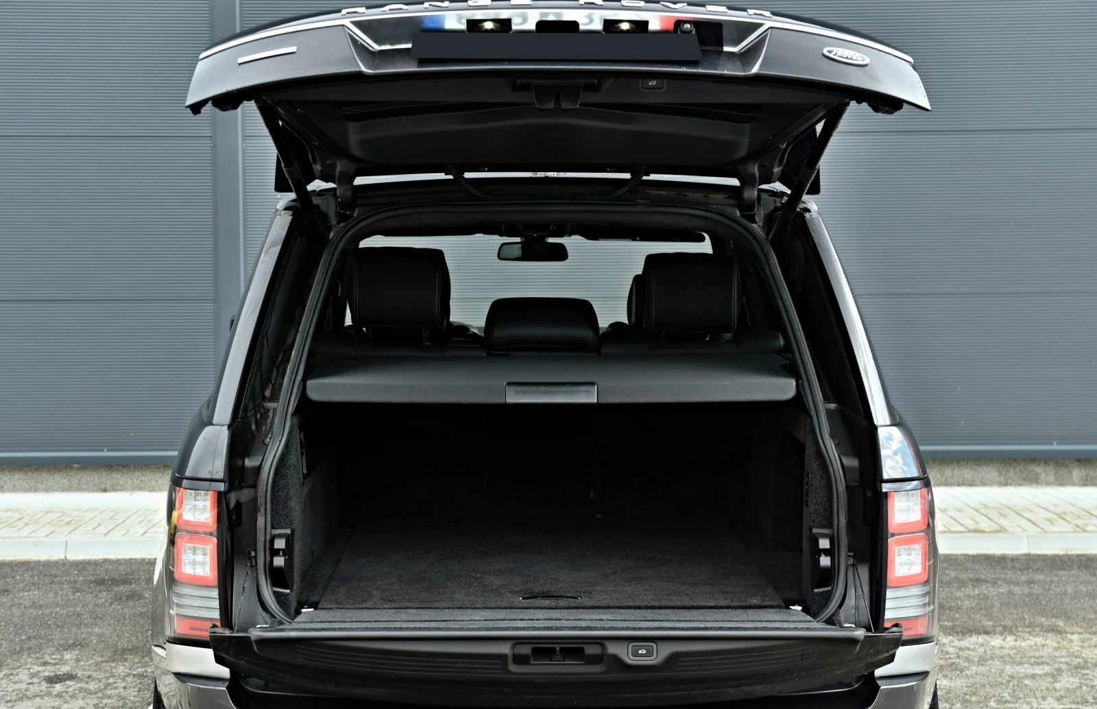 Land Rover Range rover 4.4SDV8/AUTOBIOGRAPHY/FULL/FULL/ЛИЗИНГ, снимка 8 - Автомобили и джипове - 54808750