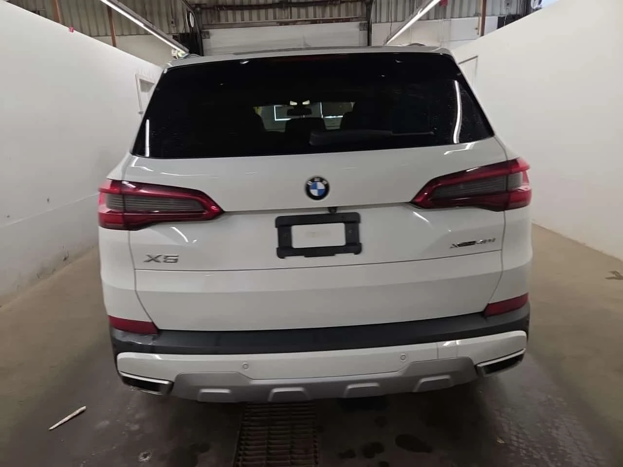BMW X5 xDrive40i / 360 / АВТОКРЕДИТ, снимка 4 - Автомобили и джипове - 54813959