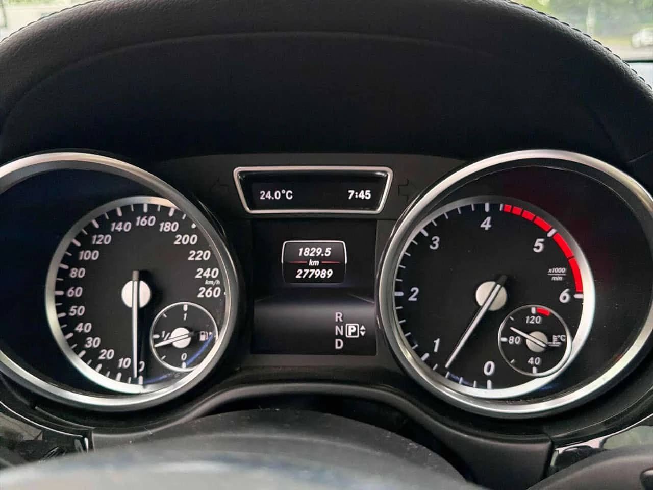 Mercedes-Benz GL 350 * BlueTEC * 360 * ПОДГРЕВ * ПАМЕТ * NAVI, снимка 8 - Автомобили и джипове - 54940314