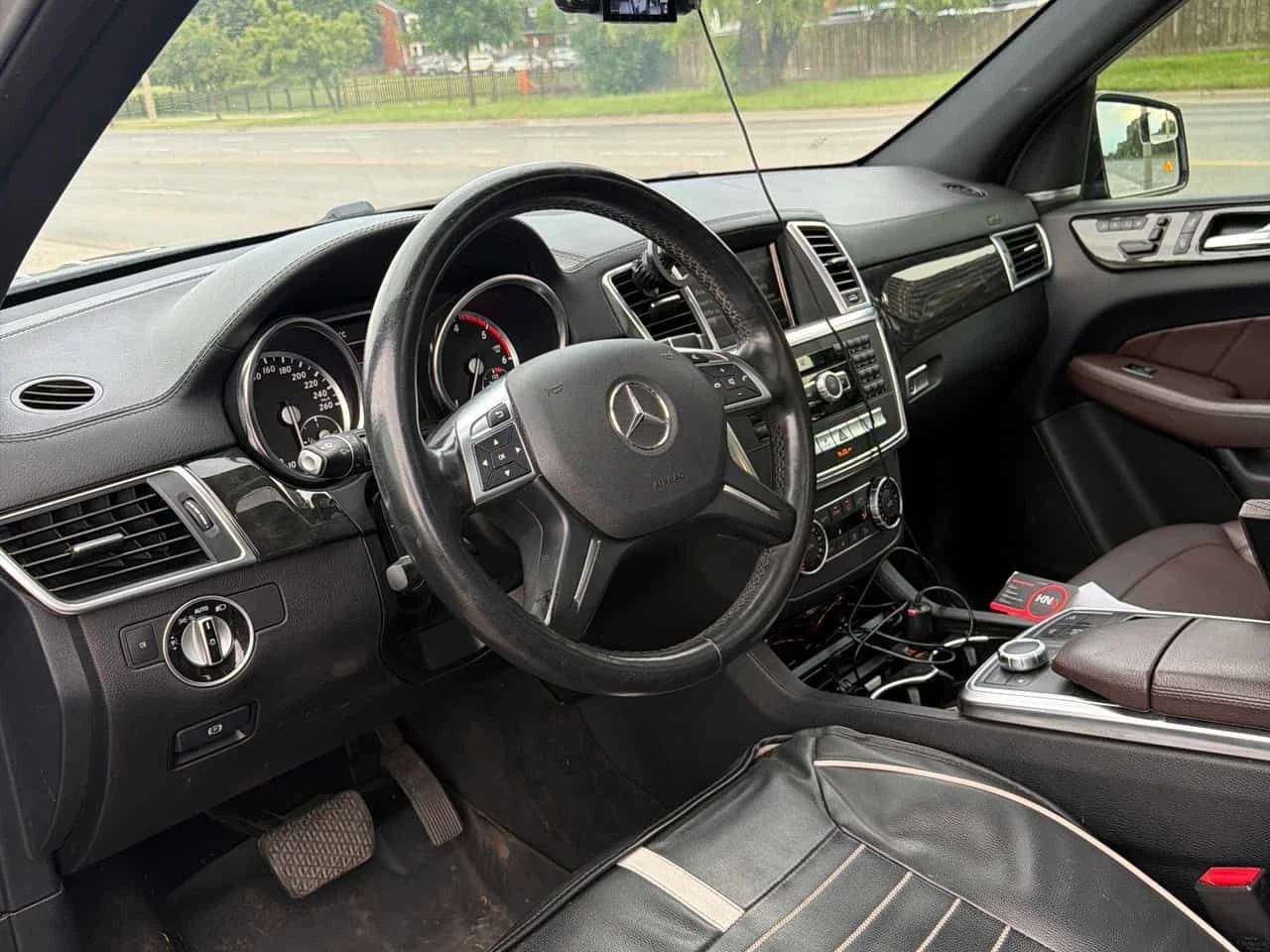 Mercedes-Benz GL 350 * BlueTEC * 360 * ПОДГРЕВ * ПАМЕТ * NAVI, снимка 5 - Автомобили и джипове - 54940314