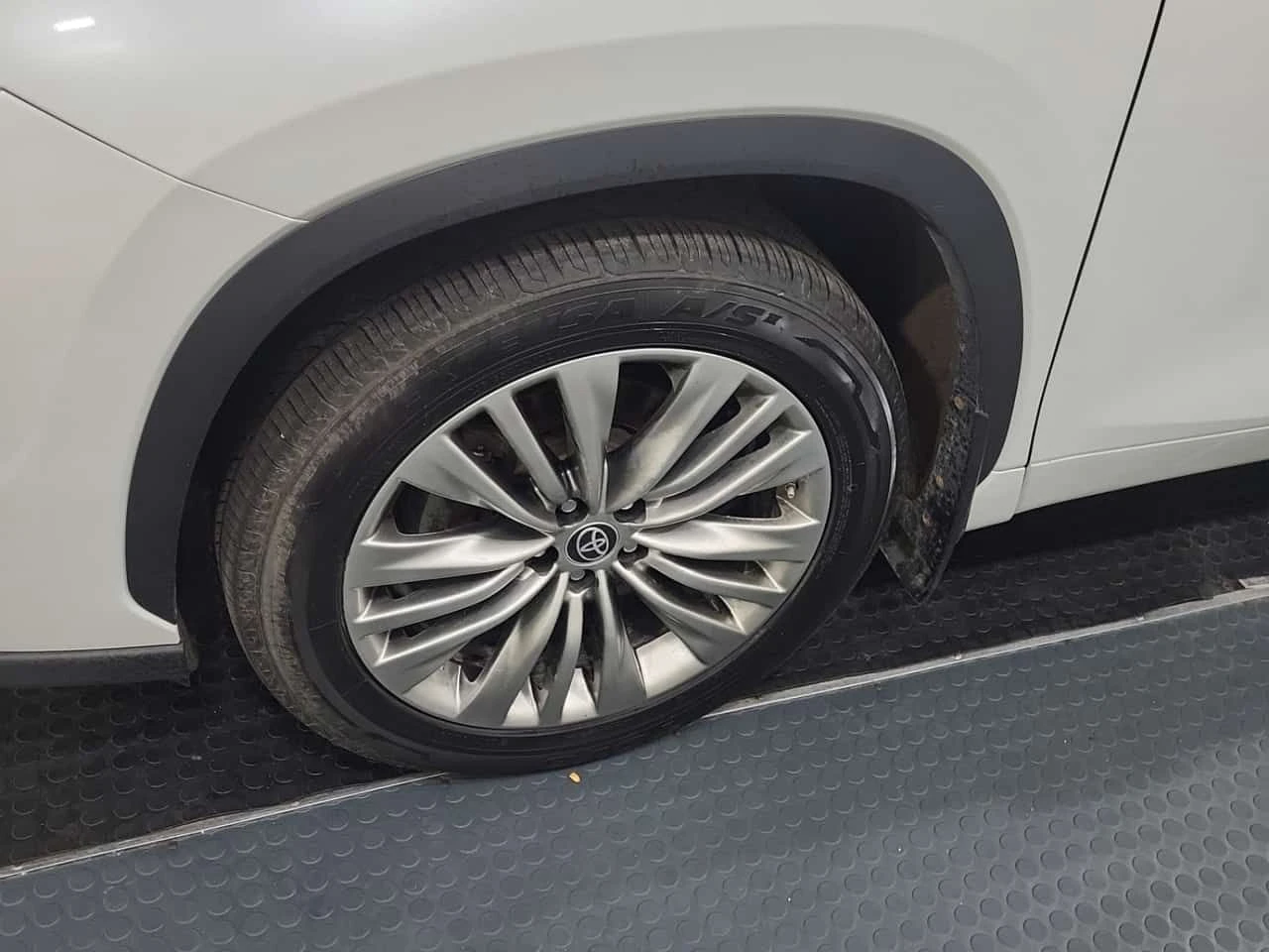 Toyota Highlander * LIMITED * CARFAX * ��� ������������ ������ | Mobile.bg � ����������� 6