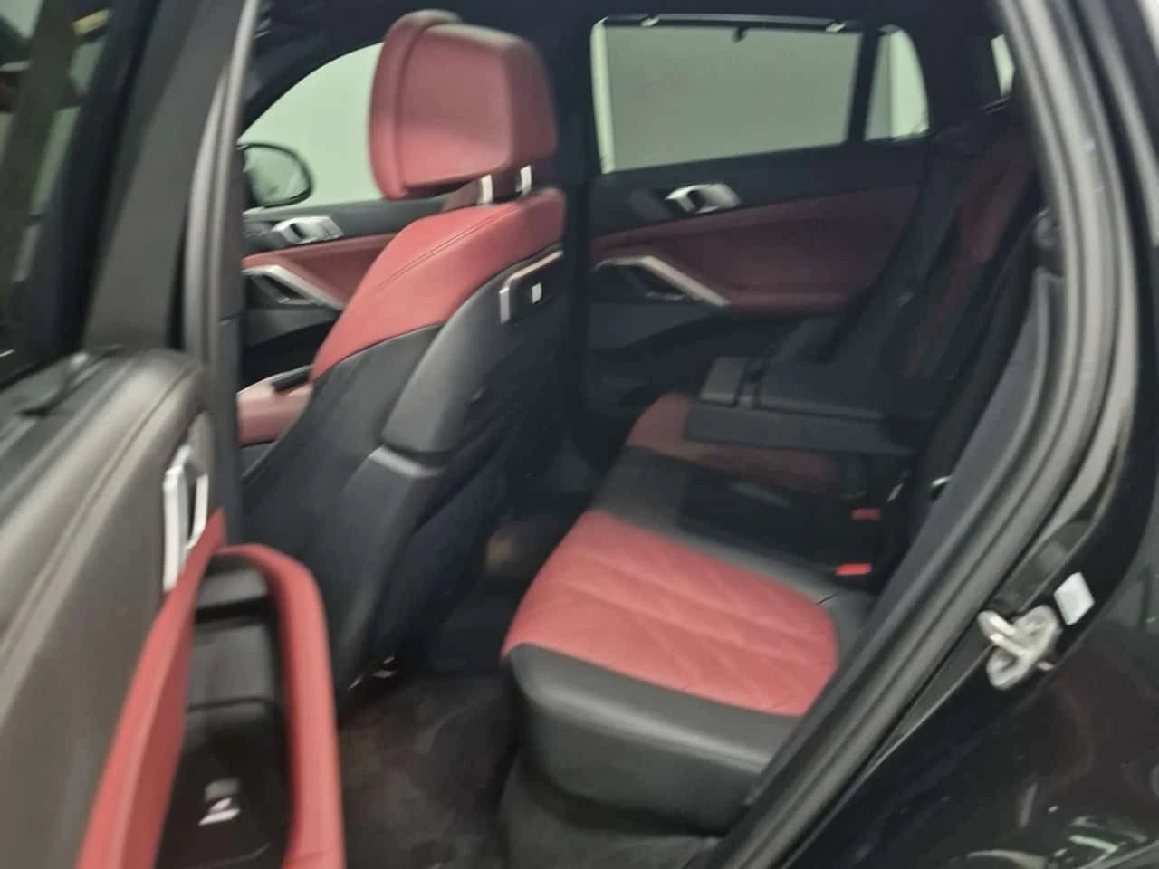 BMW X6 * XDRIVE40I * HEAD UP * DISTRONIC * 360 * CARFAX, снимка 11 - Автомобили и джипове - 55500782