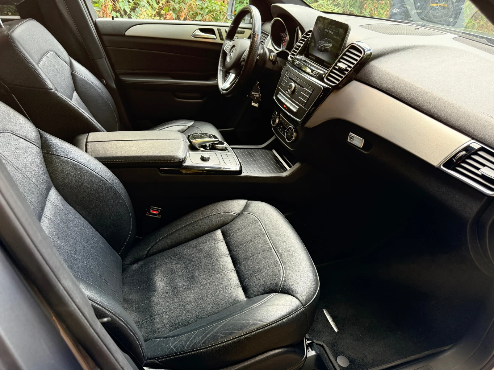 Mercedes-Benz GLE 350 AMG Line, снимка 8 - Автомобили и джипове - 55571852