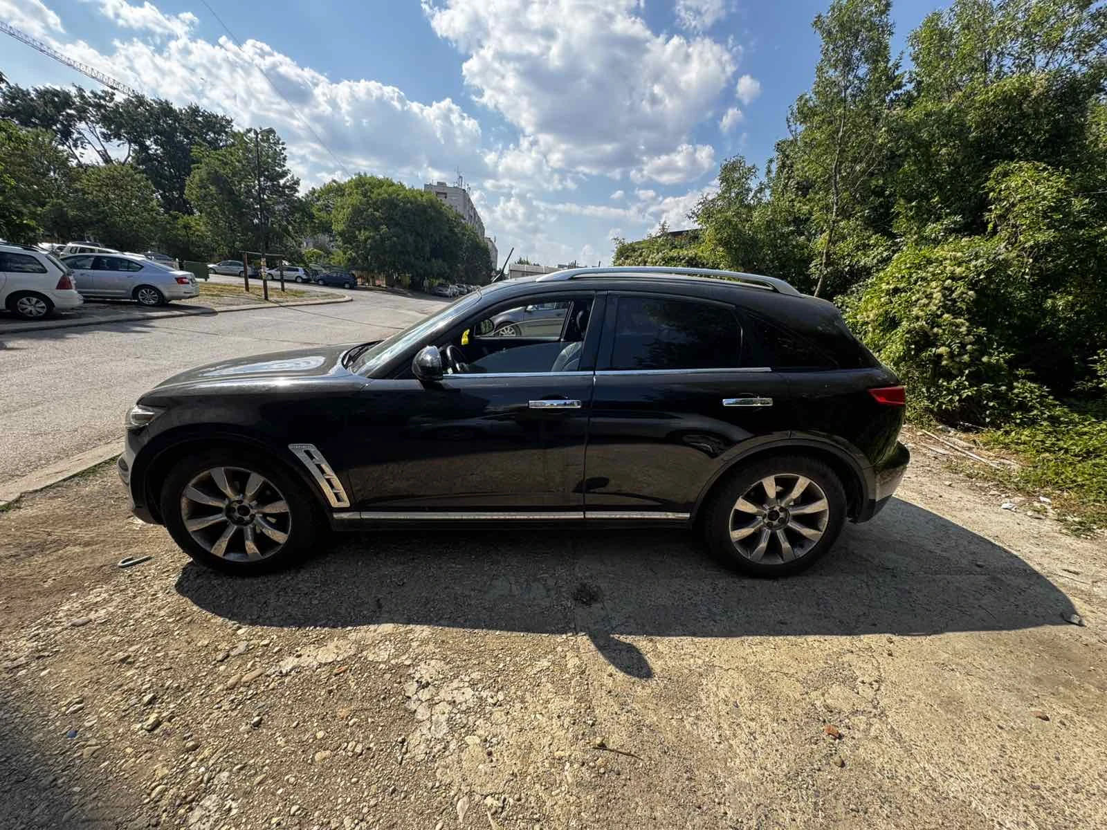 Infiniti Fx 35, снимка 5 - Автомобили и джипове - 55588255