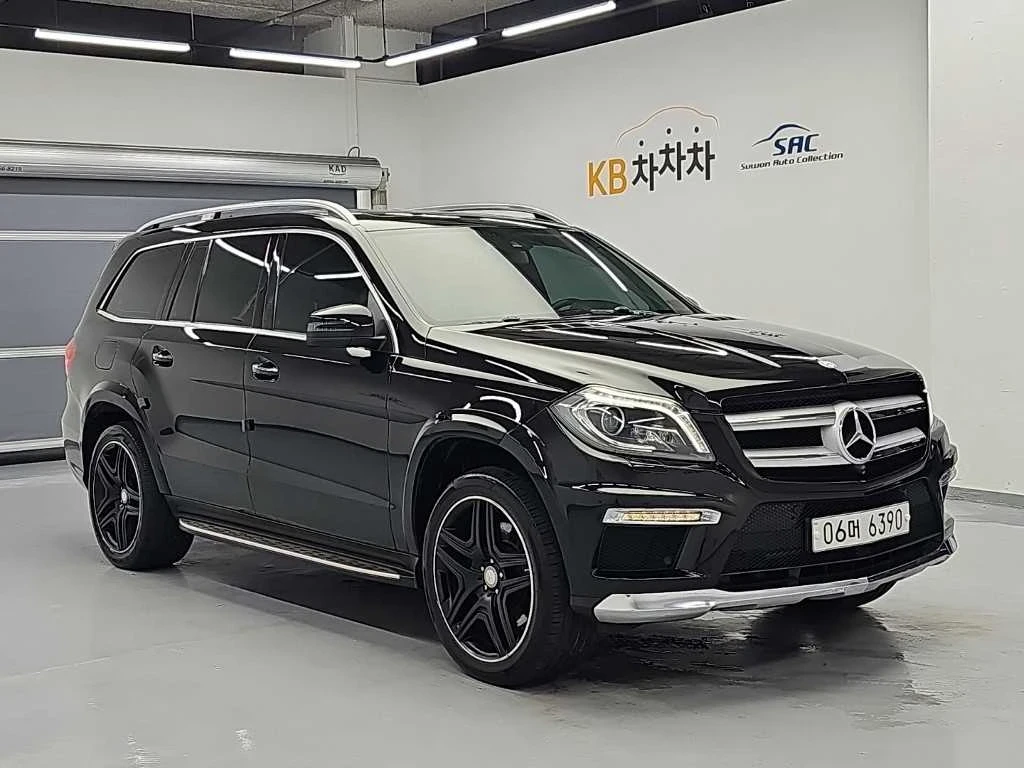 Mercedes-Benz GL 400 3.0 * Airmatic * 360 Camera * 7 Места * , снимка 3 - Автомобили и джипове - 56018873