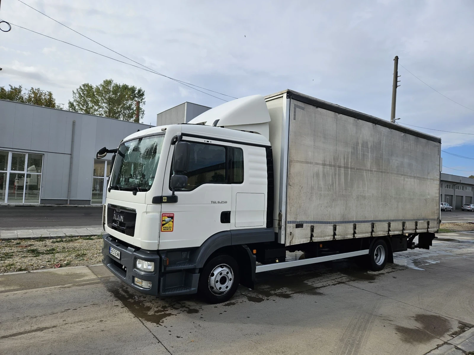 Man Tgl 8.250 4x2 Падащ борд  - изображение 3