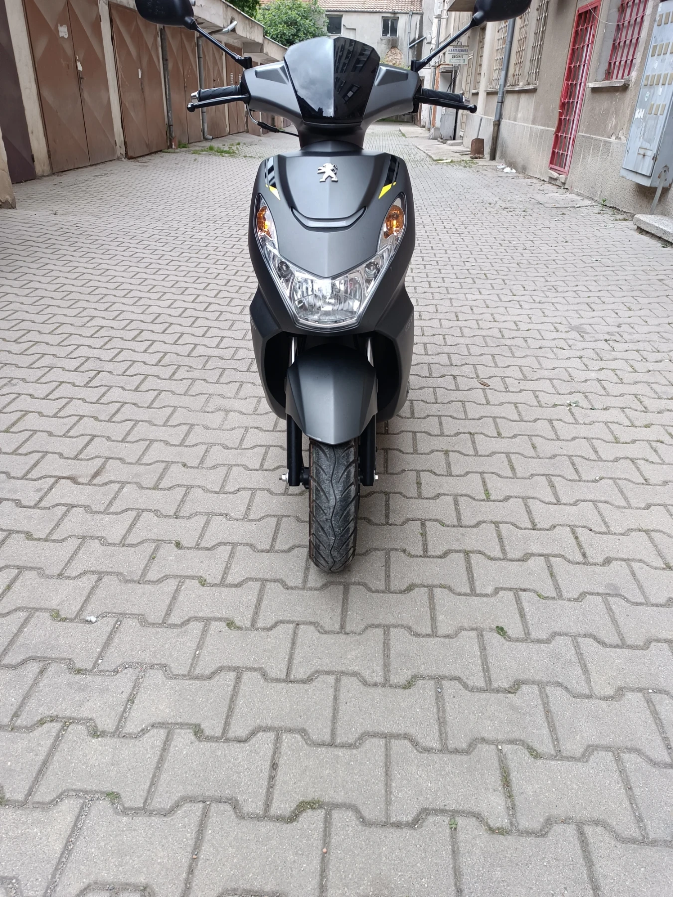 Peugeot Kissbee  - изображение 7