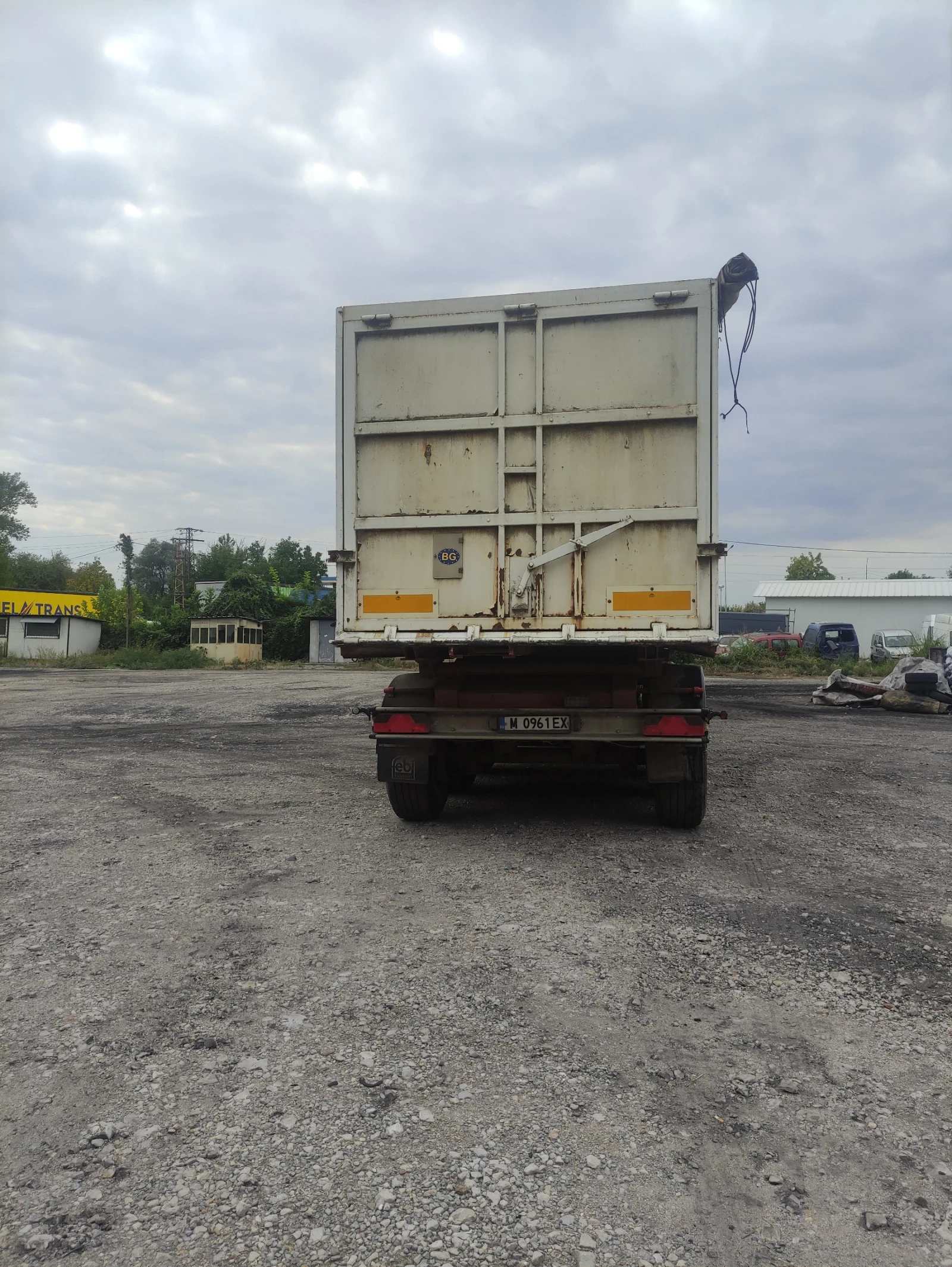 Полуремарке Benalu, снимка 6 - Ремаркета - 56368994