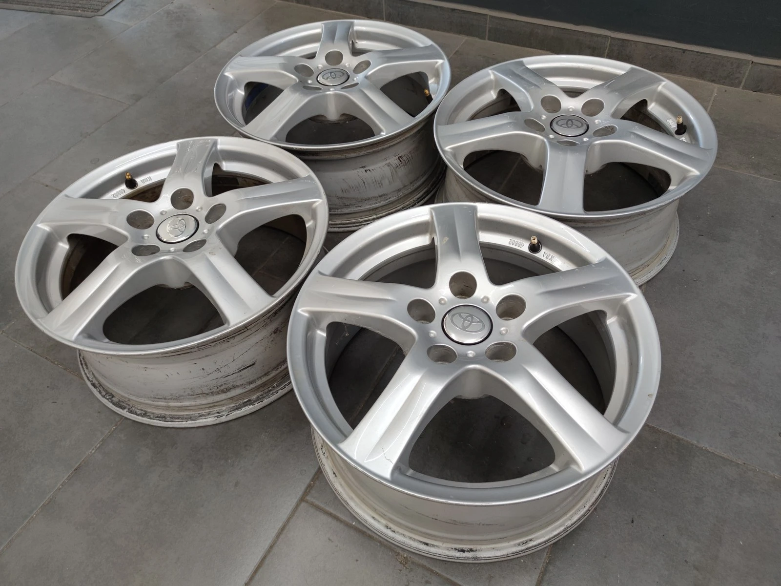 Джанти за Toyota, снимка 4 - Гуми и джанти - 56719092