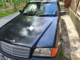 Mercedes-Benz C 180, снимка 1
