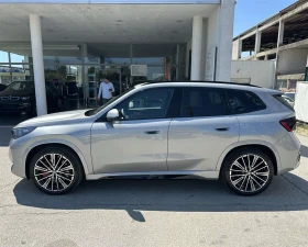 BMW iX1 xDrive30, снимка 3