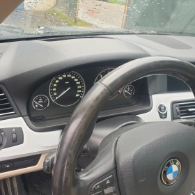 BMW 530 xdrive, снимка 9 - Автомобили и джипове - 40491602