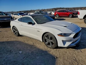 Ford Mustang GT Fastback