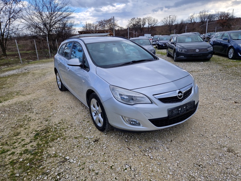 Opel Astra 1.7 -CDTI, снимка 4 - Автомобили и джипове - 39502338