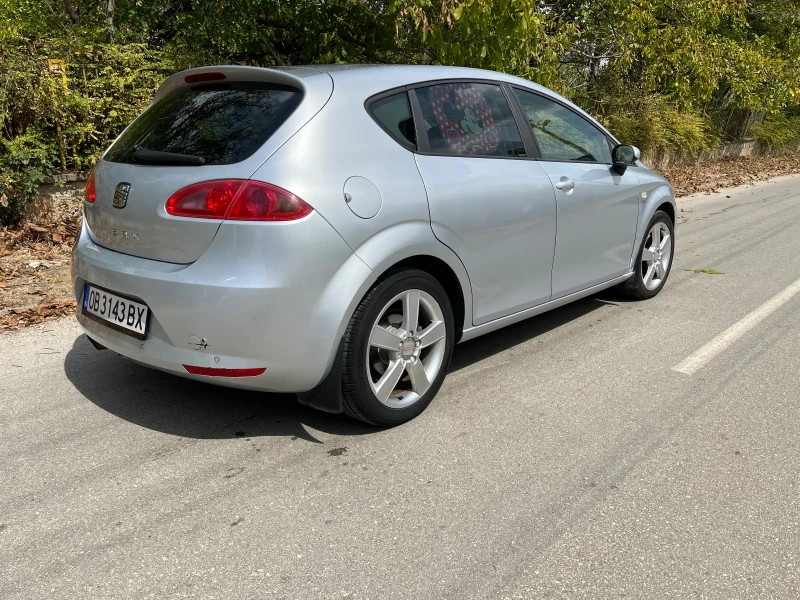 Seat Leon 2.0 140 k.c 6 скорости, снимка 3 - Автомобили и джипове - 47535411