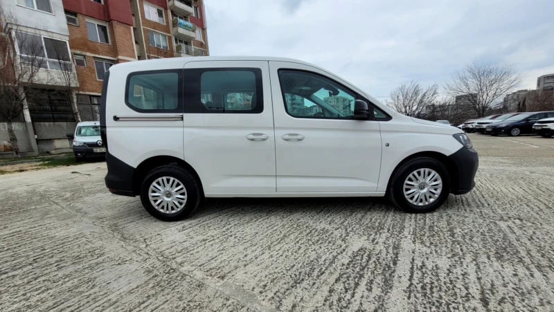 VW Caddy 2.0 TDI 5 места, снимка 7 - Автомобили и джипове - 48123929