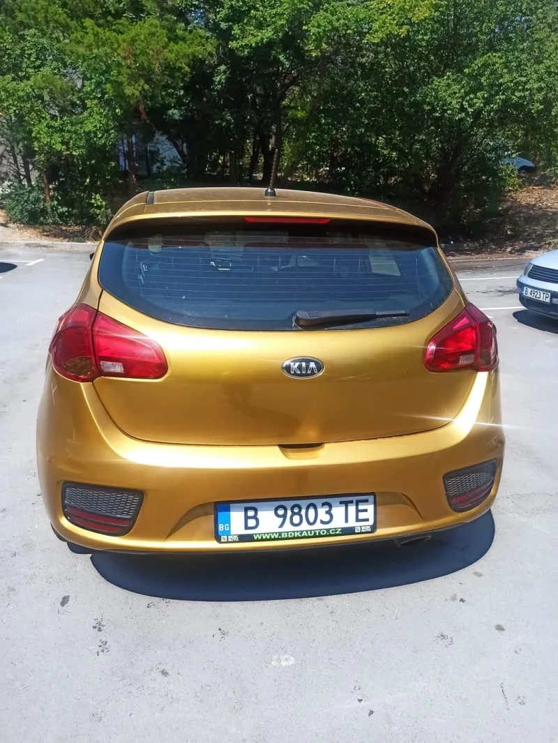 Kia Ceed, снимка 2 - Автомобили и джипове - 48173591