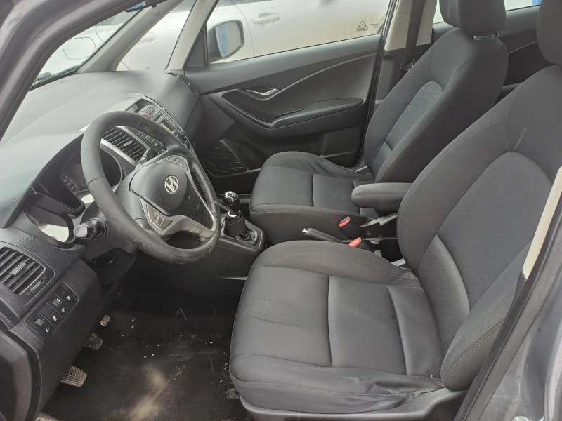 Hyundai Ix20 1.4crdi&#39;НА ЧАСТИ, снимка 9 - Автомобили и джипове - 49112790