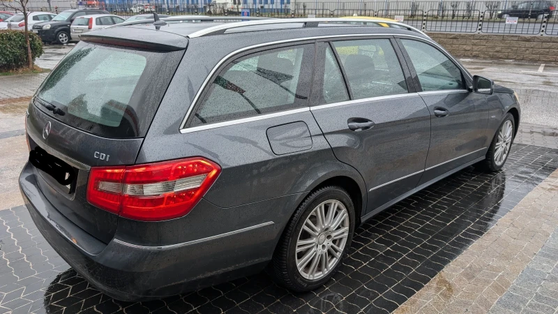 Mercedes-Benz E 250 2.2 CDI 204к.с. Navi Euro5, снимка 4 - Автомобили и джипове - 49337052