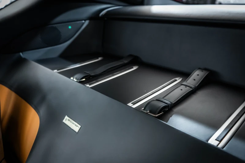 Ferrari 812 Superfast 12 Cilindri Rosso Corsa / Cuoio interior, снимка 16 - Автомобили и джипове - 51512490