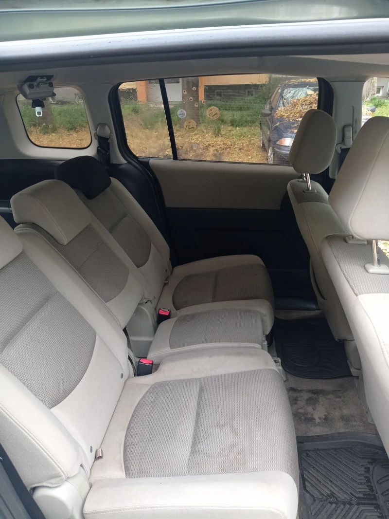 Mazda 5, снимка 10 - Автомобили и джипове - 52351184