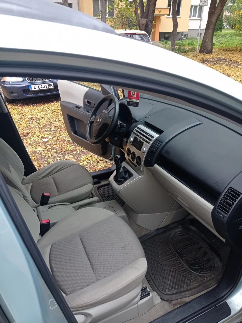 Mazda 5, снимка 11 - Автомобили и джипове - 52351184