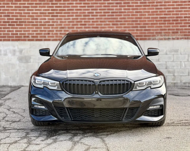 BMW 330 * АВТО КРЕДИТ* ЦЕНА ДО БГ * Сервизна история * , снимка 2 - Автомобили и джипове - 52707299