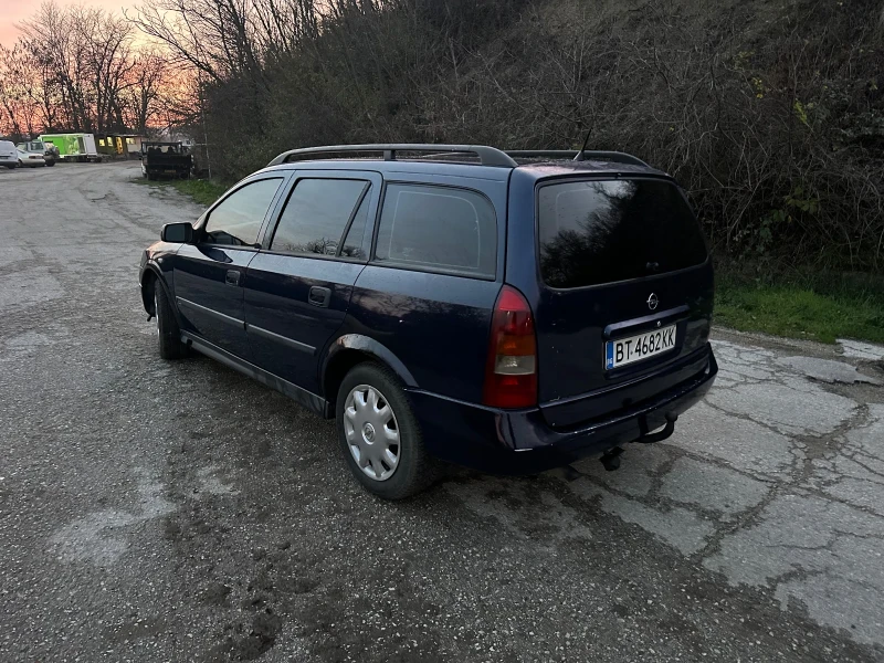 Opel Astra 2.0 DTI, снимка 4 - Автомобили и джипове - 52710674