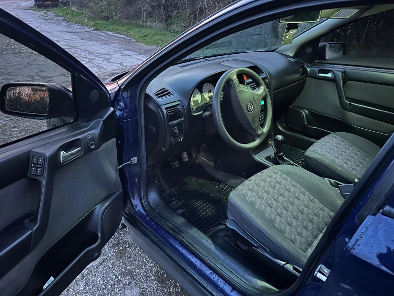 Opel Astra 2.0 DTI, снимка 5 - Автомобили и джипове - 52710674
