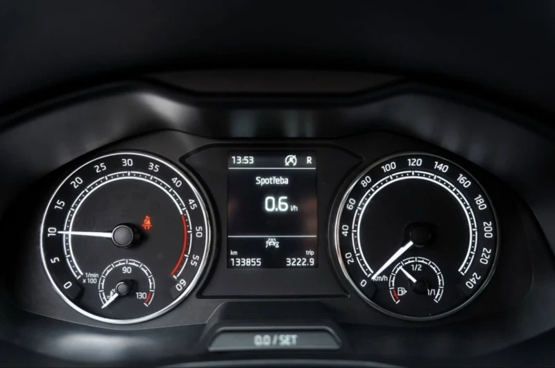 Skoda Scala 1.6 TDI DSG Style, снимка 12 - Автомобили и джипове - 53266150