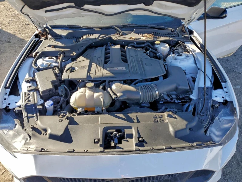 Ford Mustang GT Fastback, снимка 11 - Автомобили и джипове - 53354344