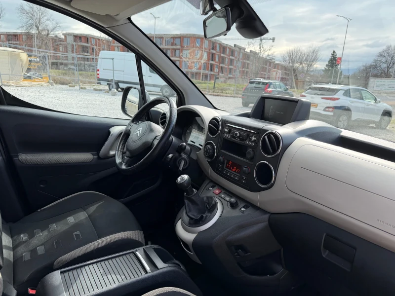 Citroen Berlingo 1.6 XTR Multispace, снимка 9 - Автомобили и джипове - 53522609