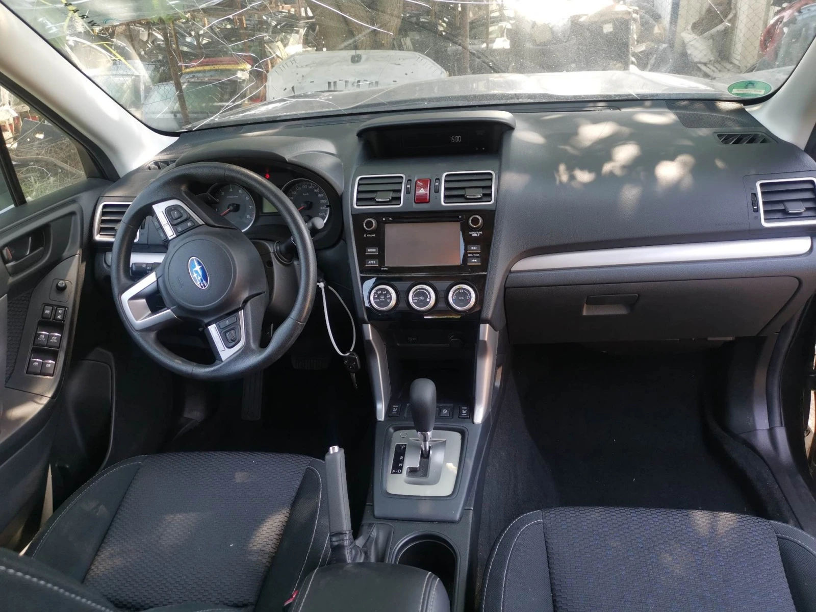Subaru Forester 2.0 i  | Mobile.bg — изображение 11