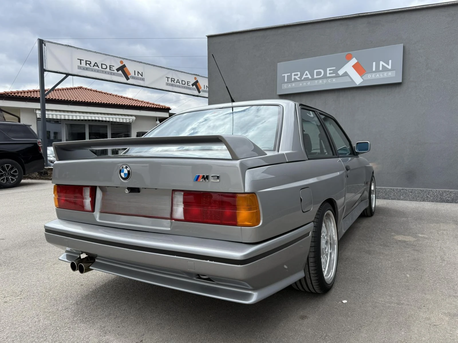 BMW M3 2.3 EVO - изображение 4