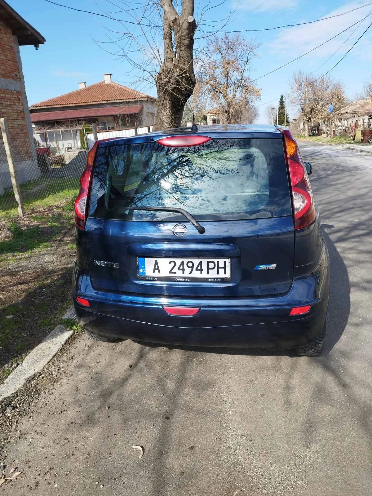 Nissan Note 1, 5 dsi - изображение 2