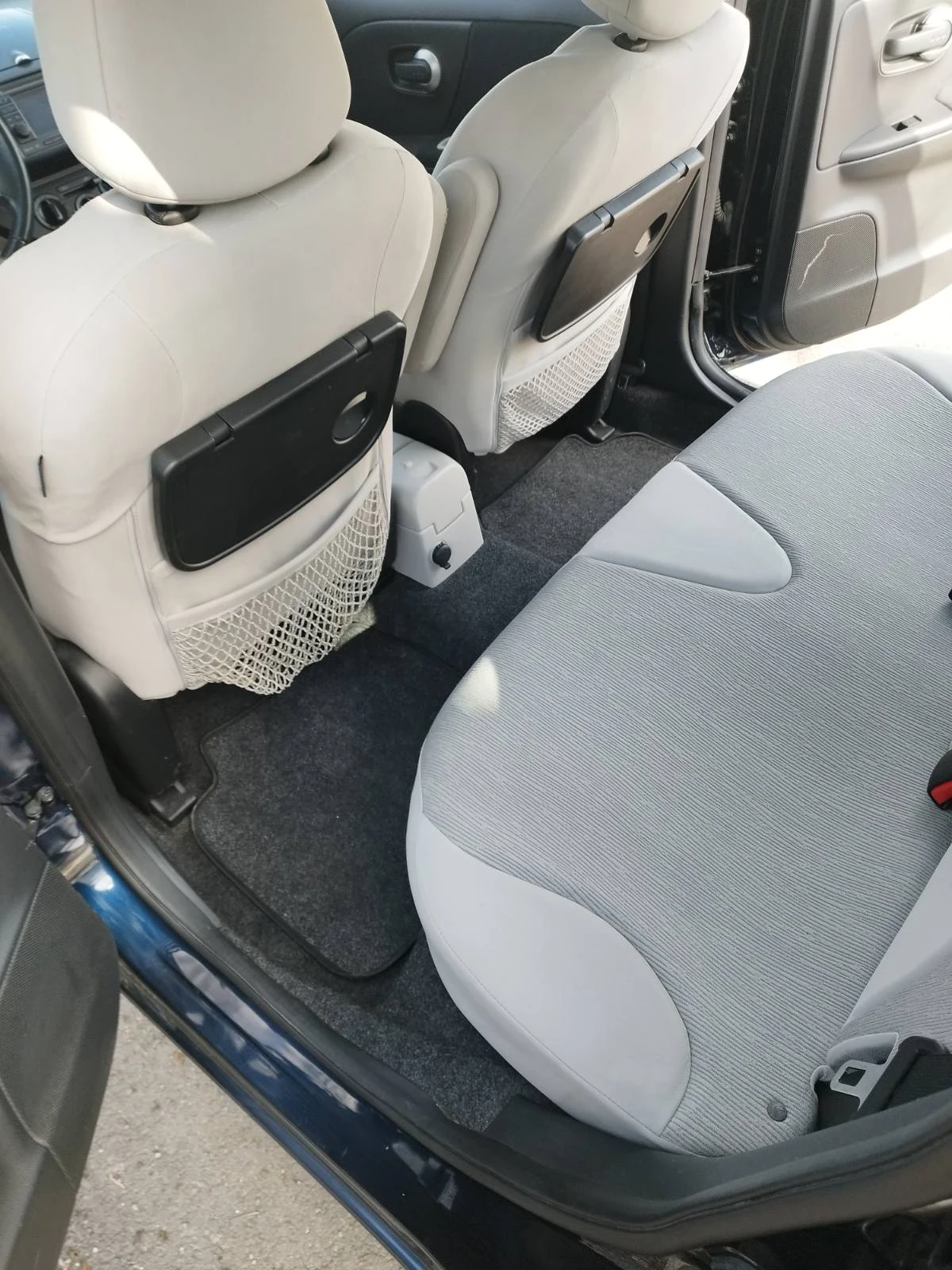 Nissan Note 1, 5 dsi - изображение 8