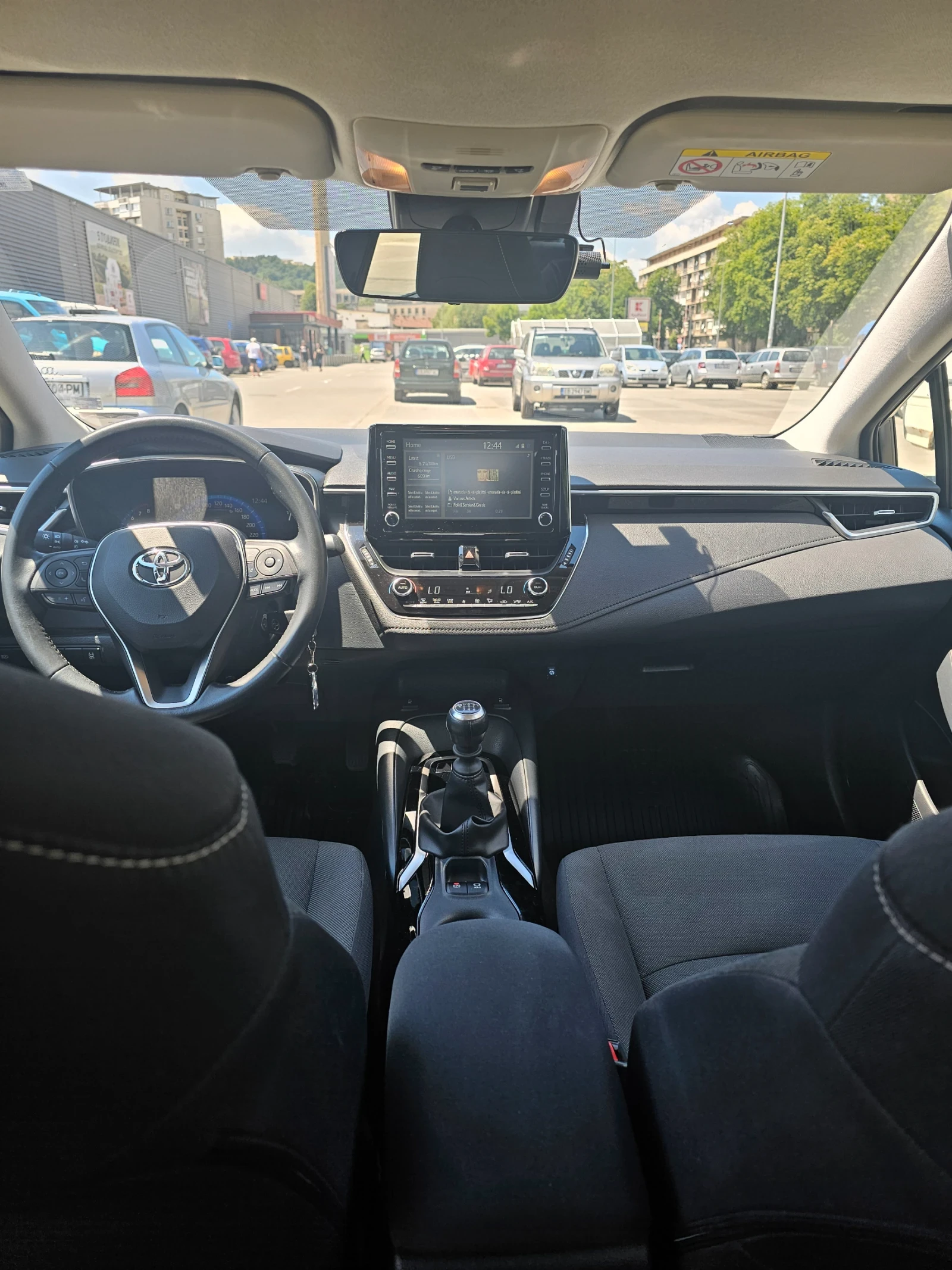 Toyota Corolla  - изображение 7