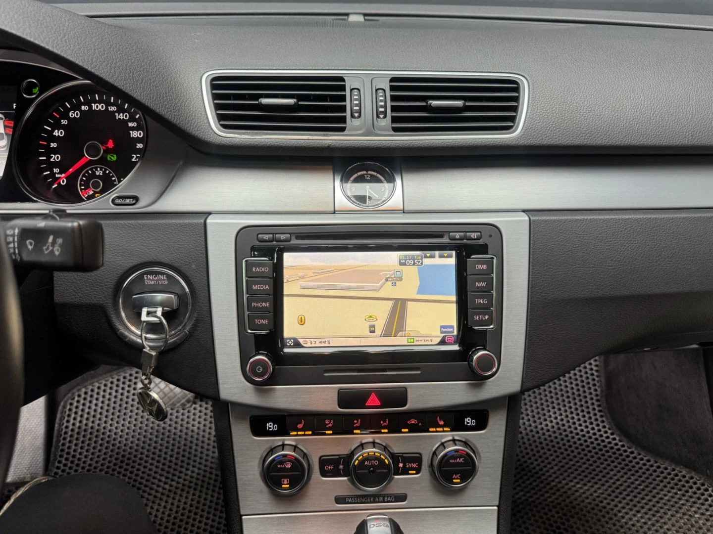 VW CC 2.0 TDI 4Motion   -   | Mobile.bg   13