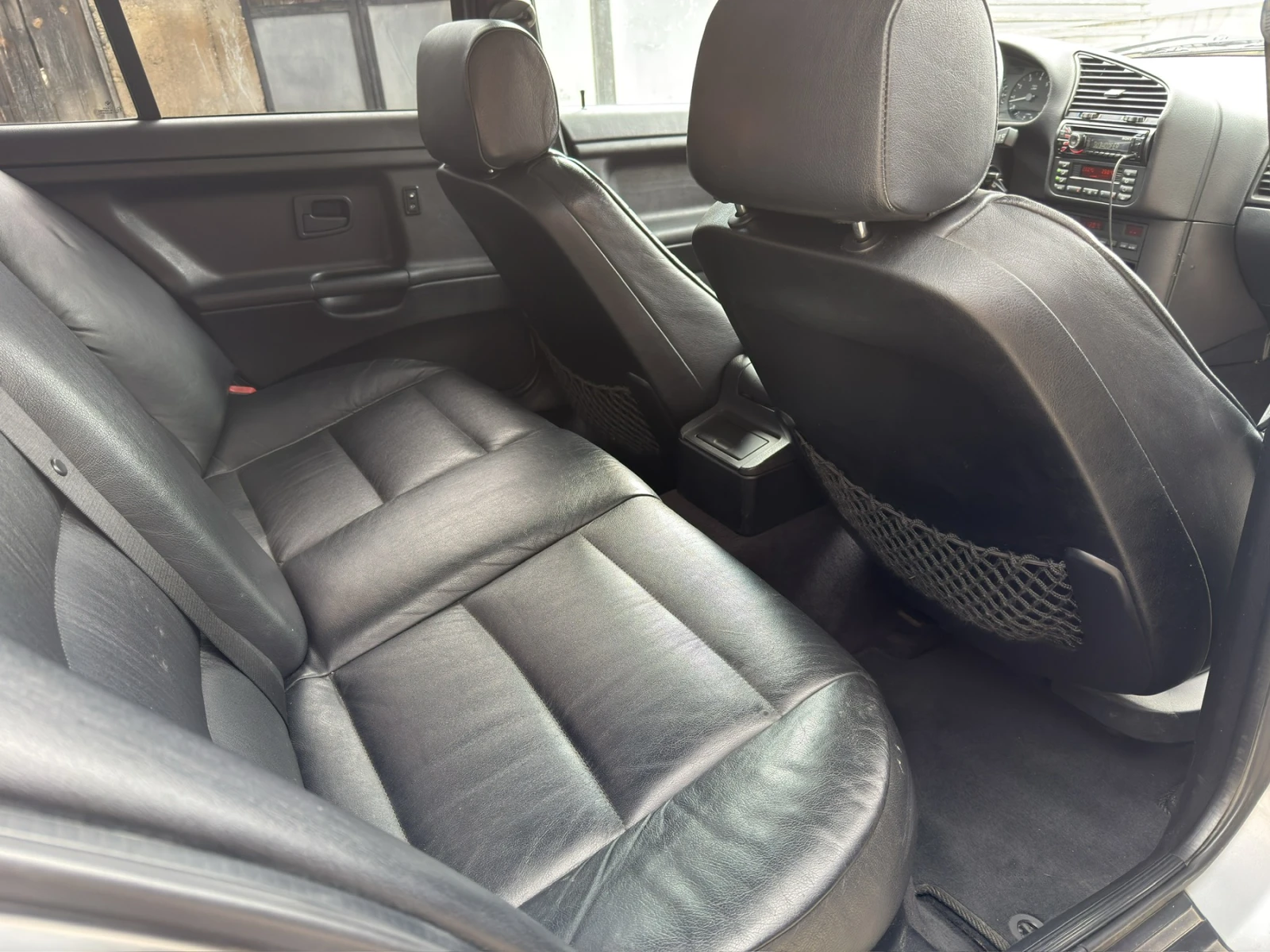 BMW 320 Е36 , снимка 12 - Автомобили и джипове - 53750306